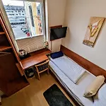 Отель Am Rathaus 2*