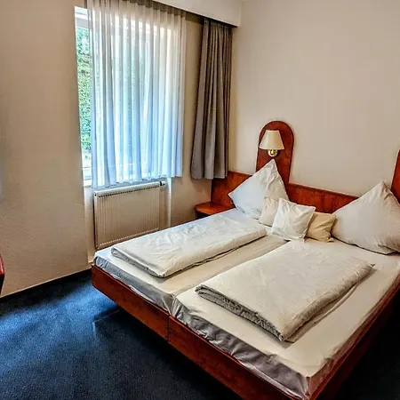 Am Rathaus מלון 2*