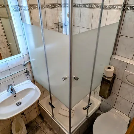 Am Rathaus מלון 2*