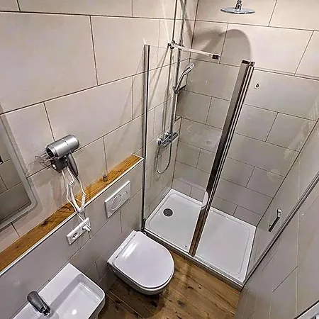 Am Rathaus 2* קאסל