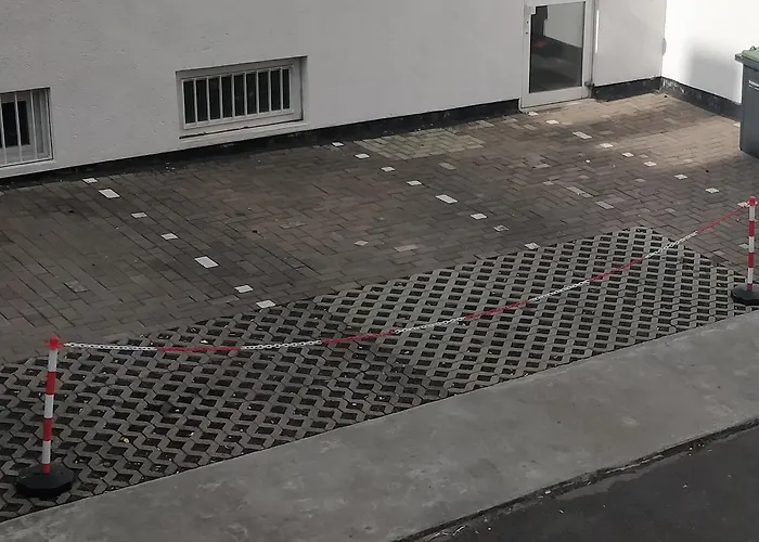 Am Rathaus 2* Kassel